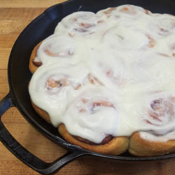 Parent/Child Cinnamon Rolls: 1pm-4pm Saturday, November 23rd (Price includes 1 Parent & 1 Child)